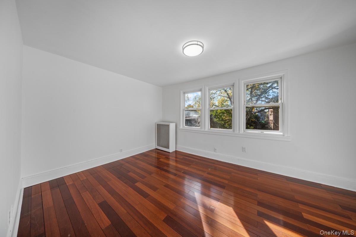 6133 157th Street, Flushing, NY 11367