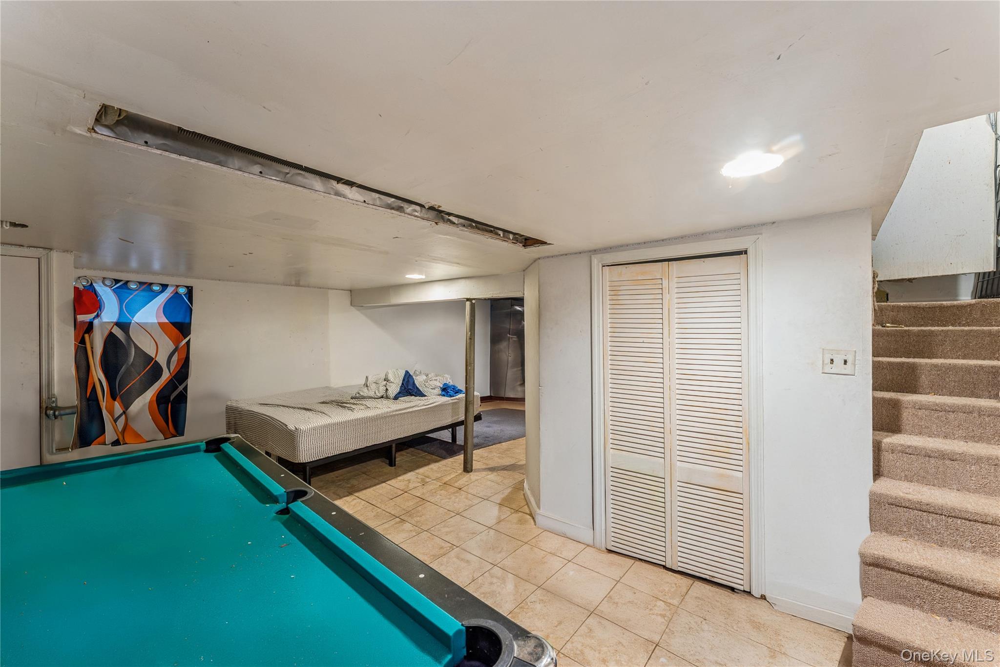 19431 114th Road, Saint Albans, NY 11412