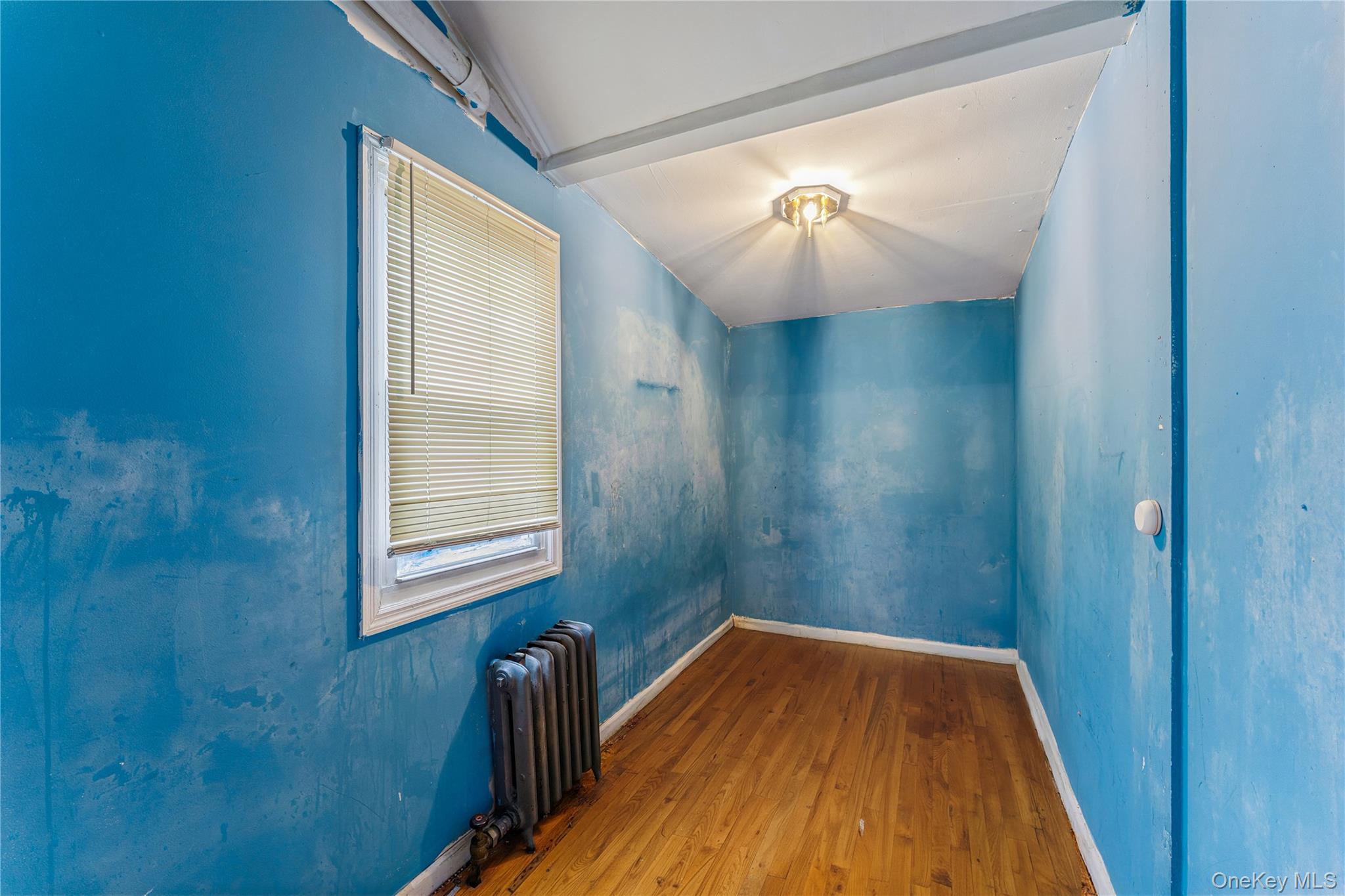 19431 114th Road, Saint Albans, NY 11412