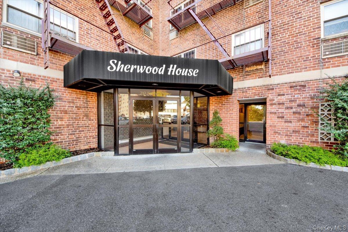 20 Secor Place # 2T, Yonkers, NY 10704