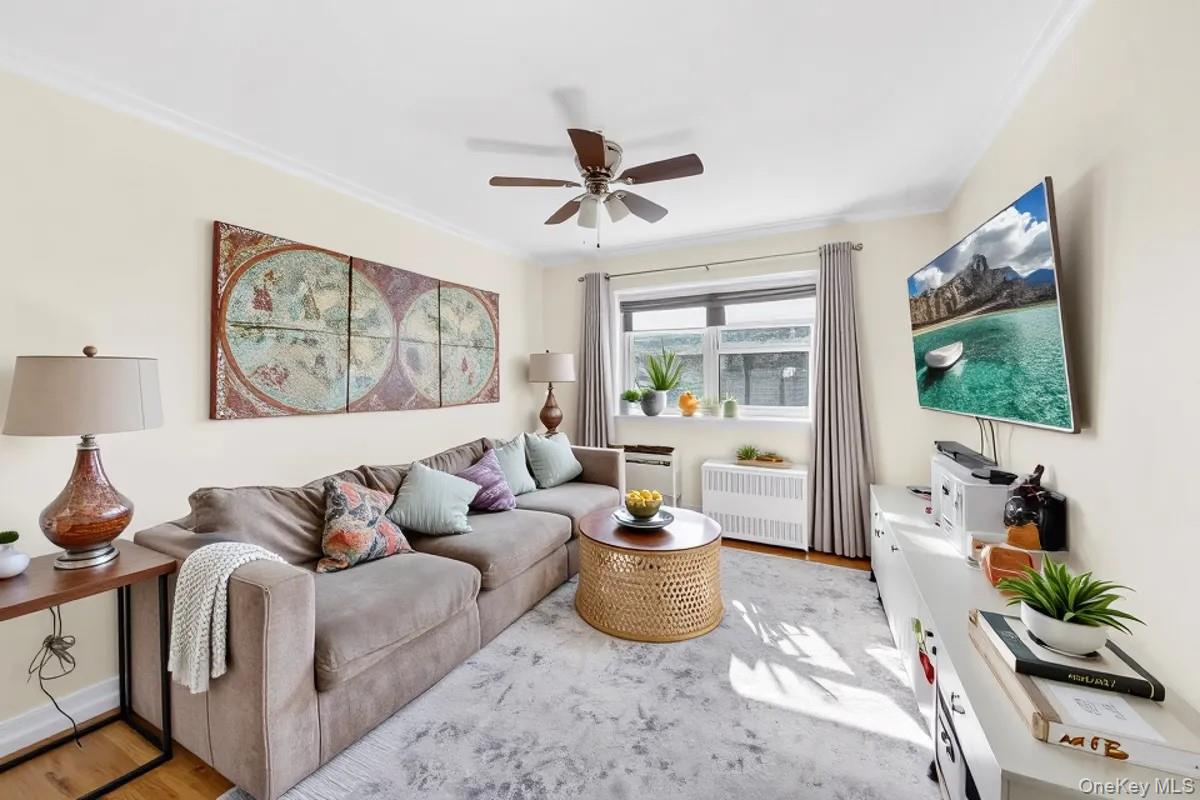 20 Secor Place # 2T, Yonkers, NY 10704