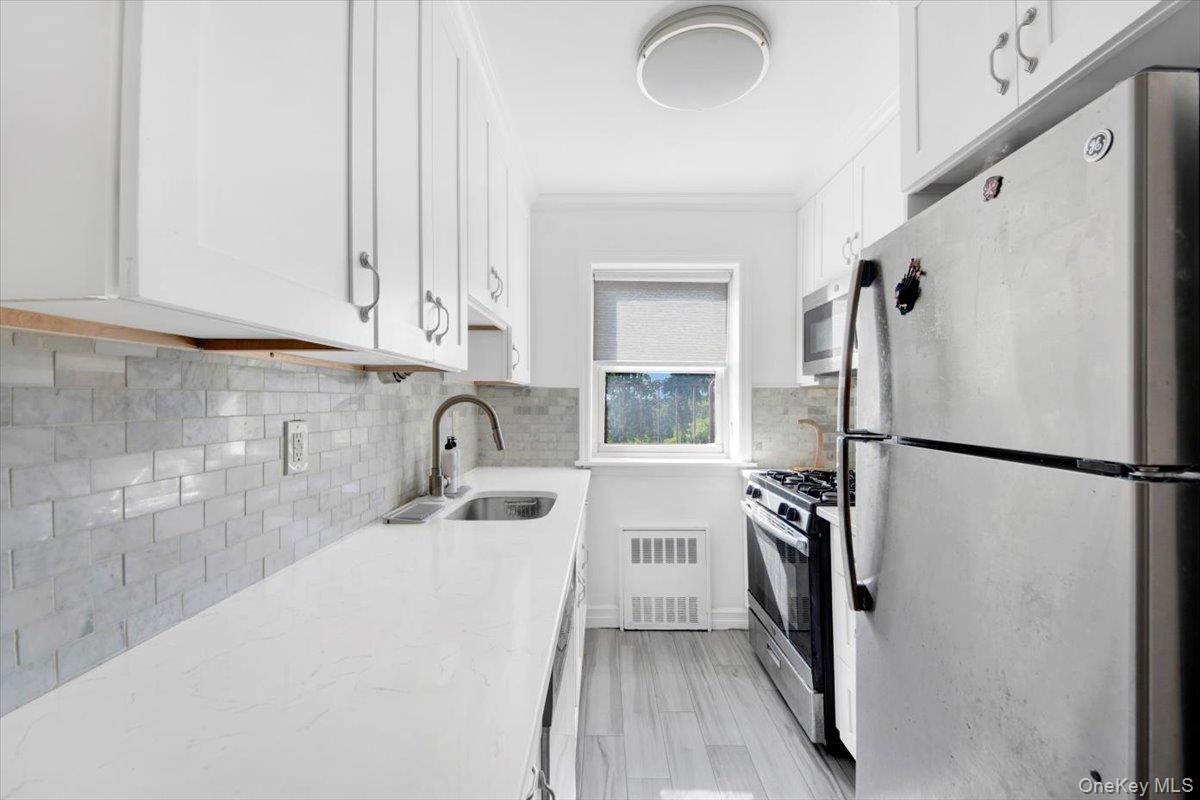 20 Secor Place # 2T, Yonkers, NY 10704