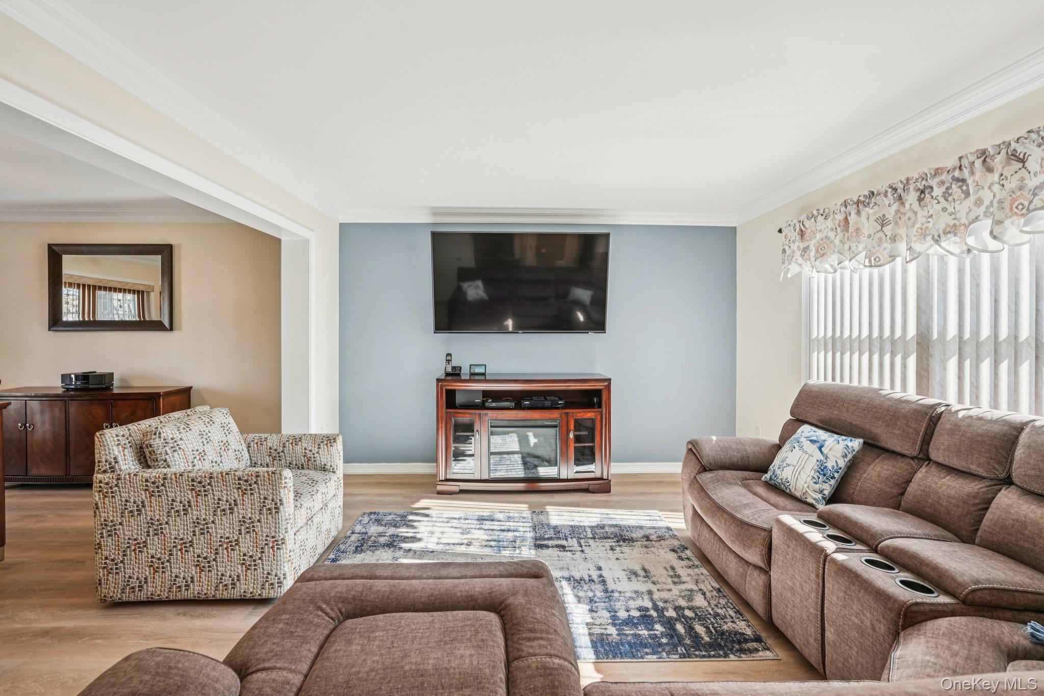 20 Lackawanna Trail, Montebello, NY 10901