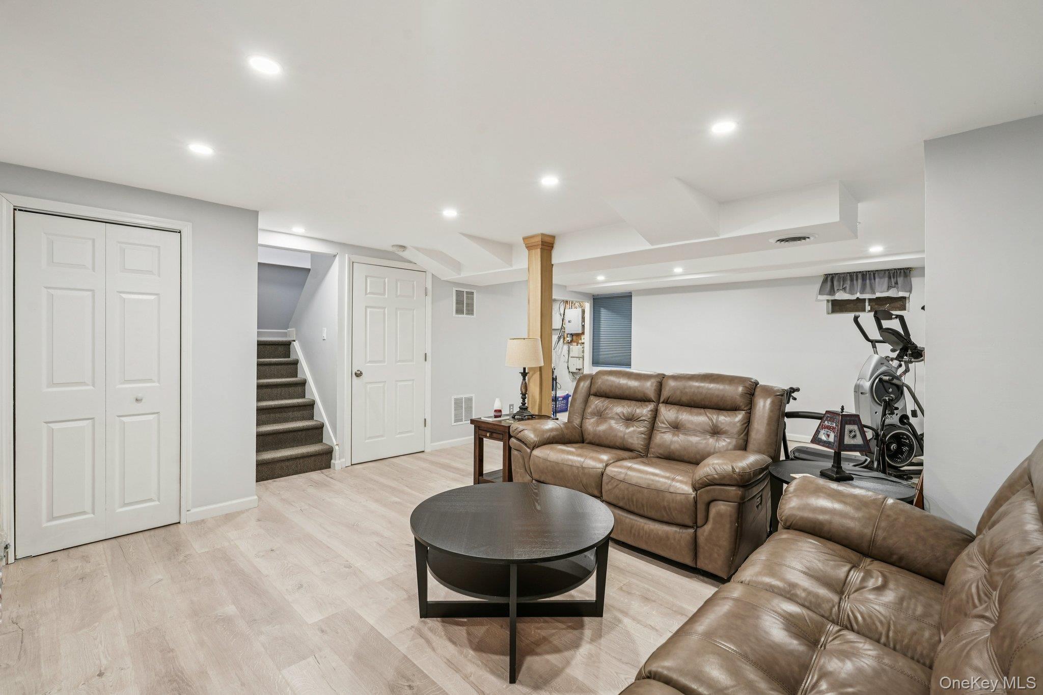 20 Lackawanna Trail, Montebello, NY 10901