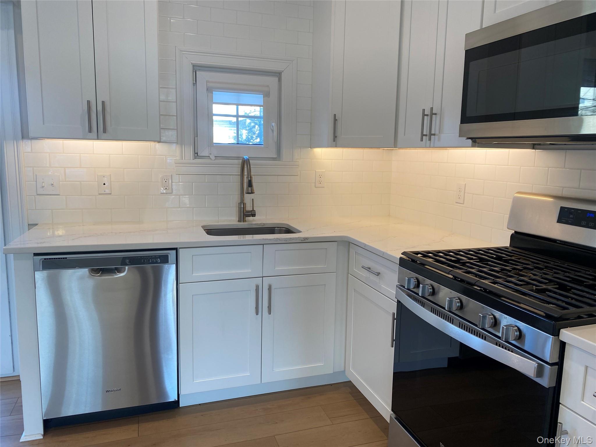 515 Jackson Avenue # 38, Lindenhurst, NY 11757