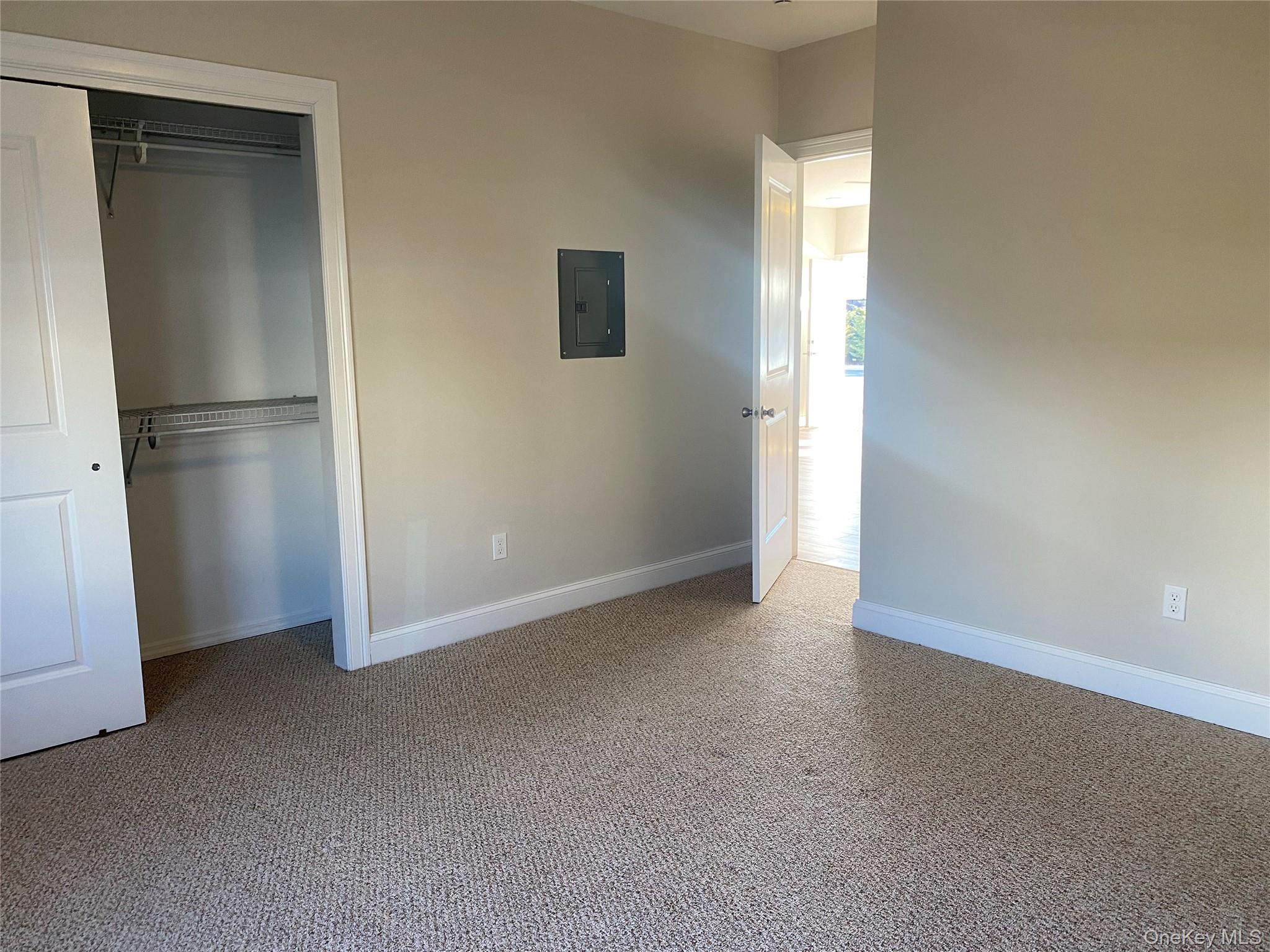 515 Jackson Avenue # 38, Lindenhurst, NY 11757