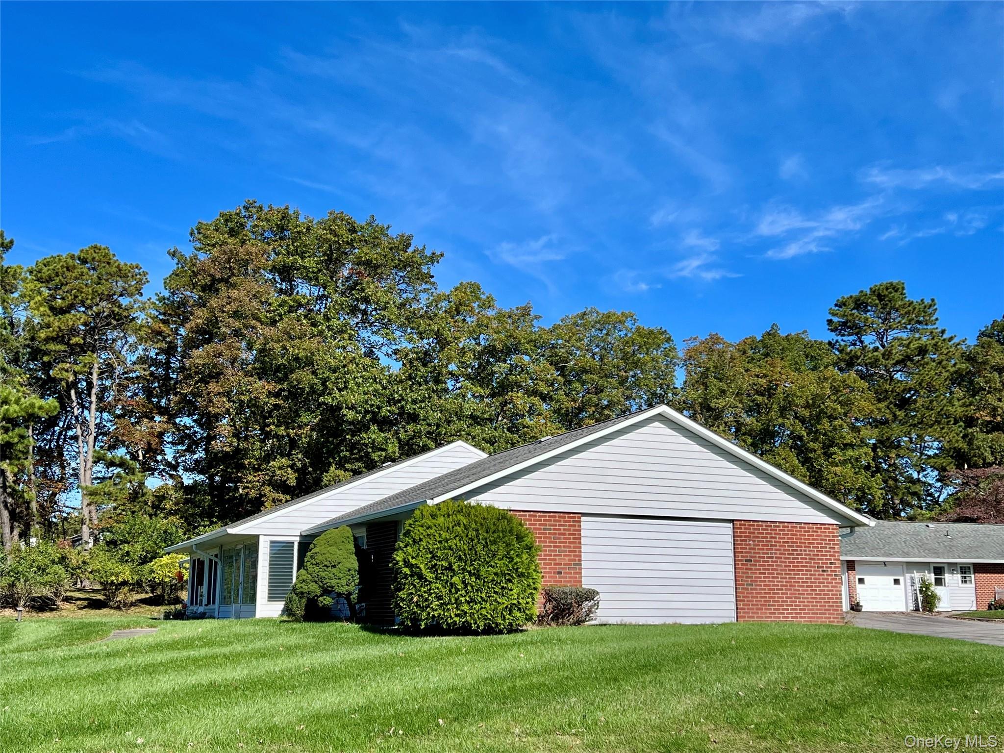 22B Guilford Court # 22B, Ridge, NY 11961