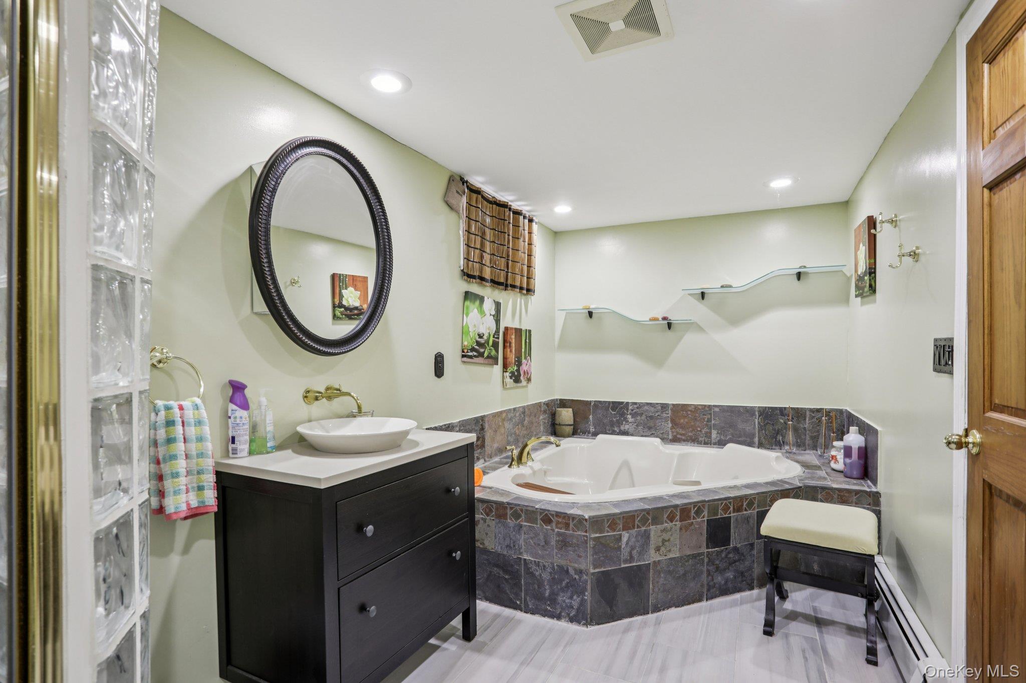 4 Isaac Drive, Pomona, NY 10970