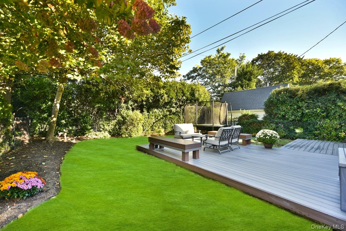 63 Willow Street, Garden City, NY 11530