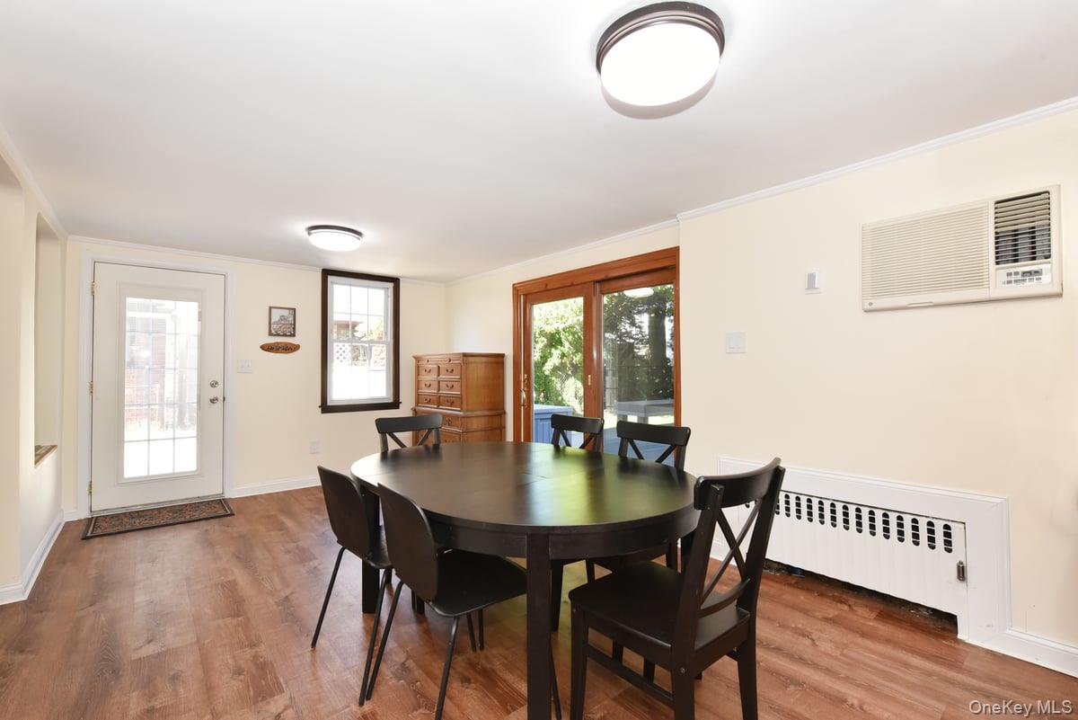 63 Willow Street, Garden City, NY 11530