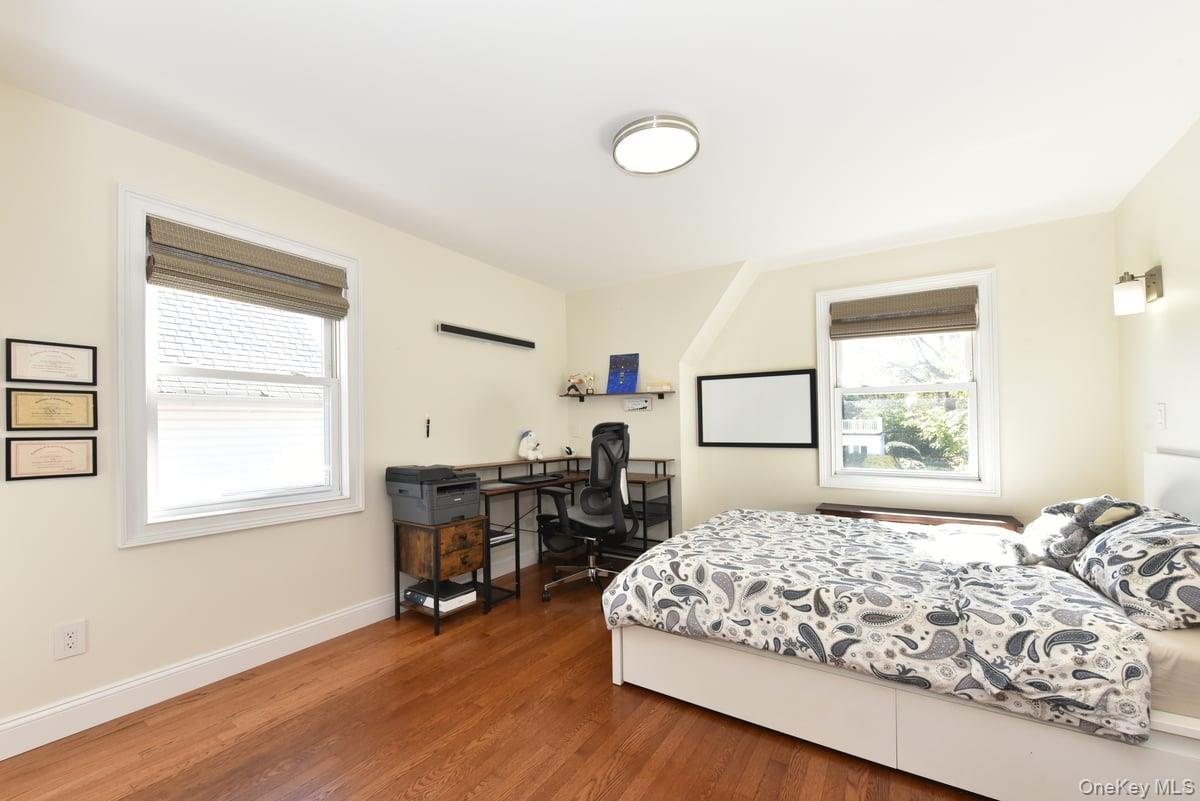 63 Willow Street, Garden City, NY 11530