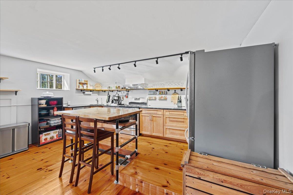 1-3 Amdurer Road, Westtown, NY 10998