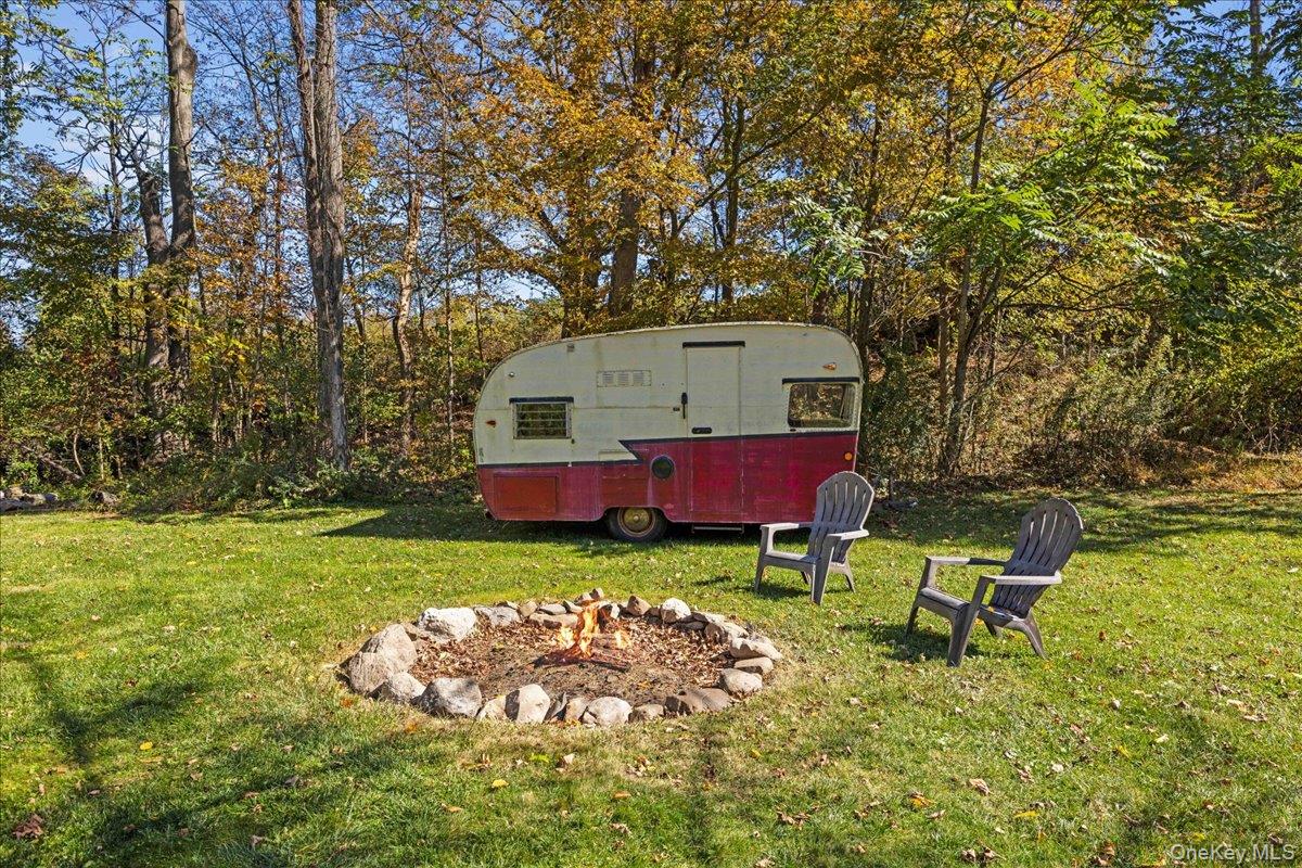 1-3 Amdurer Road, Westtown, NY 10998