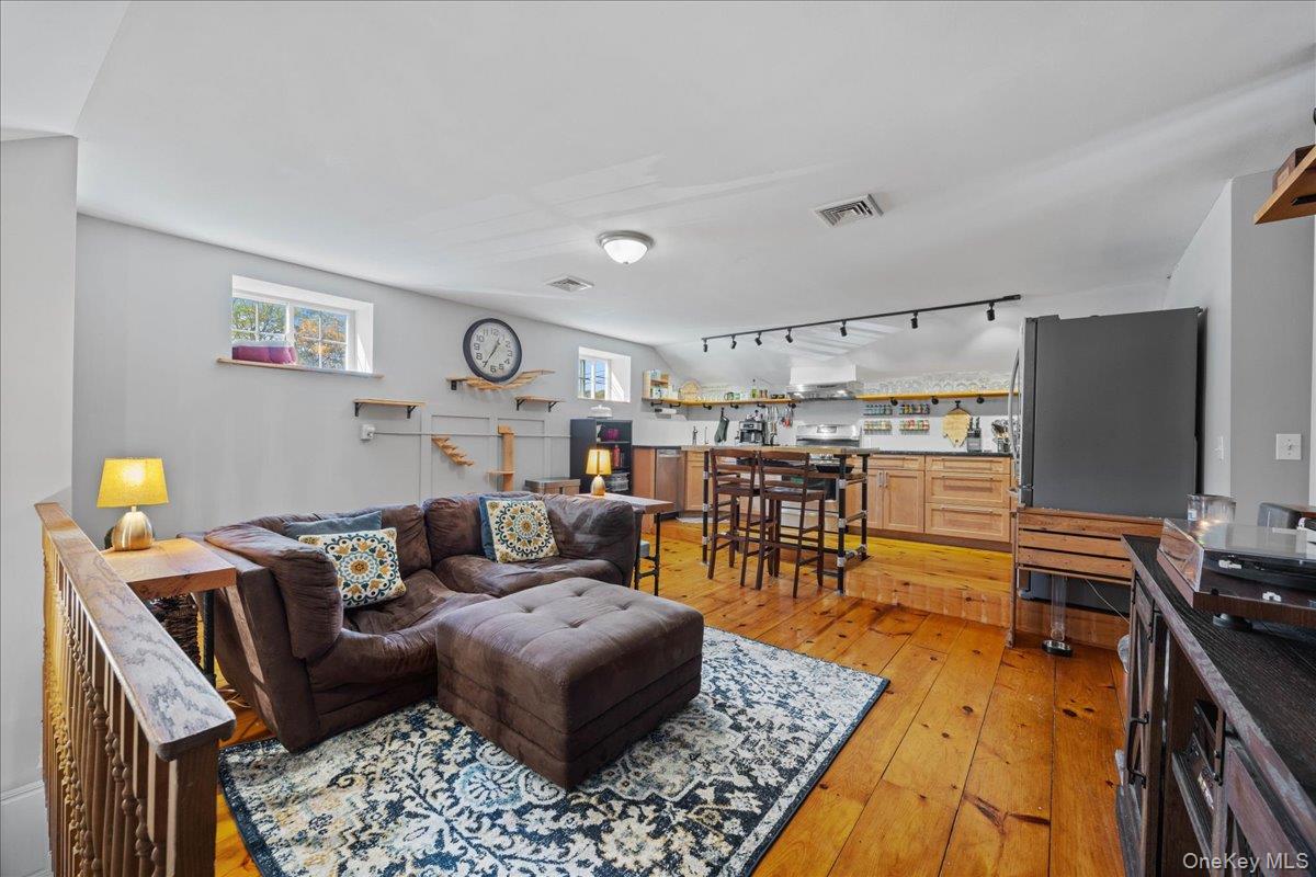 1-3 Amdurer Road, Westtown, NY 10998