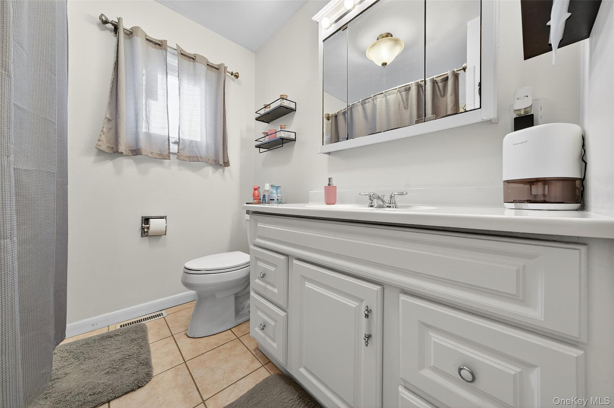 7 Manhattan Avenue, Middletown, NY 10940