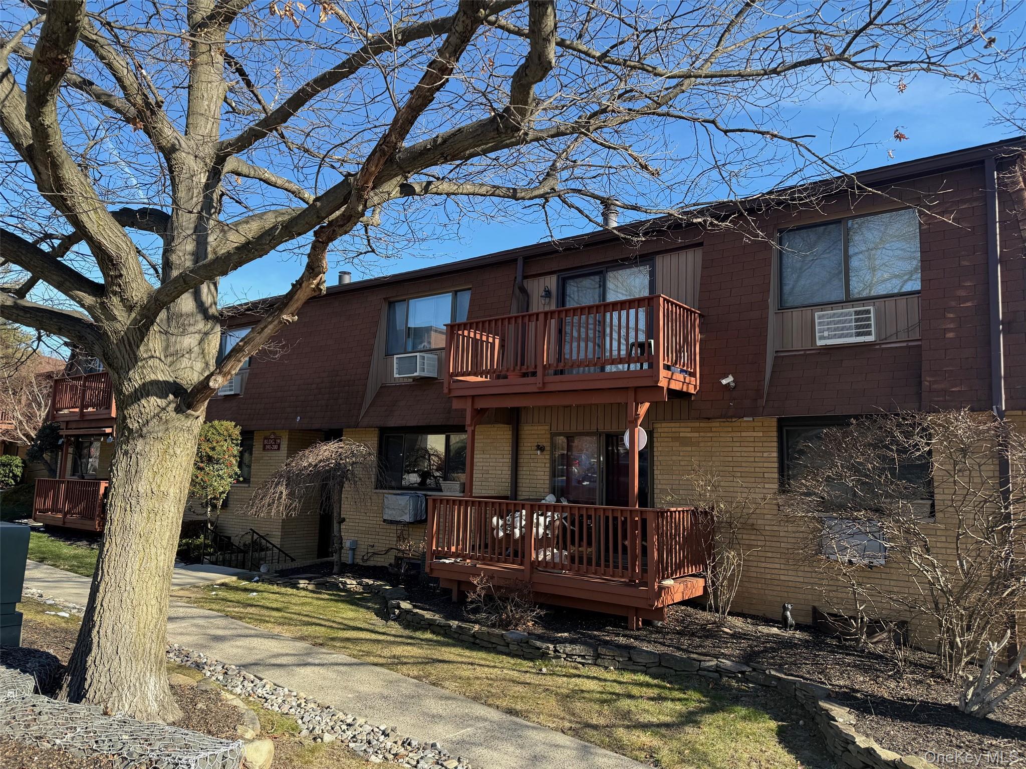 198 Richard Court, Pomona, NY 10970