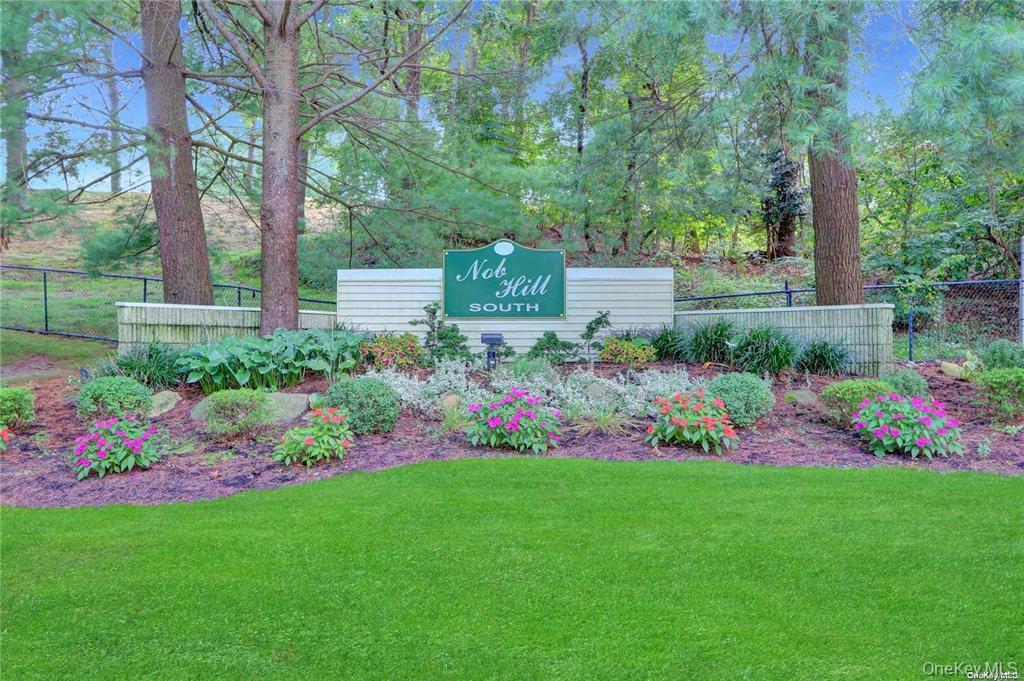 56 Richmond Boulevard # 2B, Ronkonkoma, NY 11779