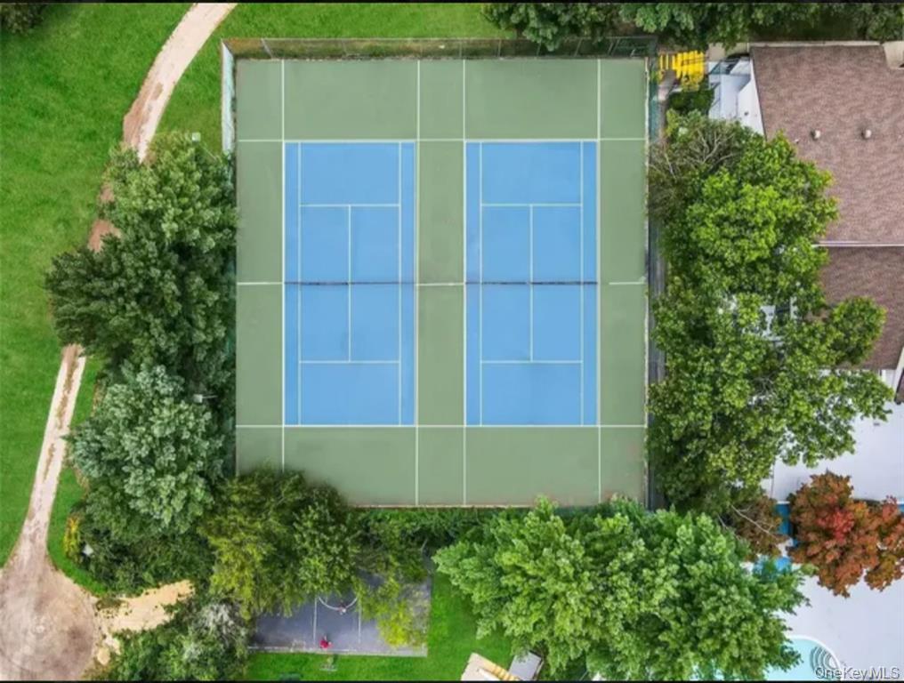 56 Richmond Boulevard # 2B, Ronkonkoma, NY 11779