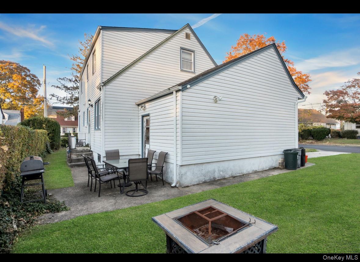 1024 Mahopac, West Hempstead, NY 11552