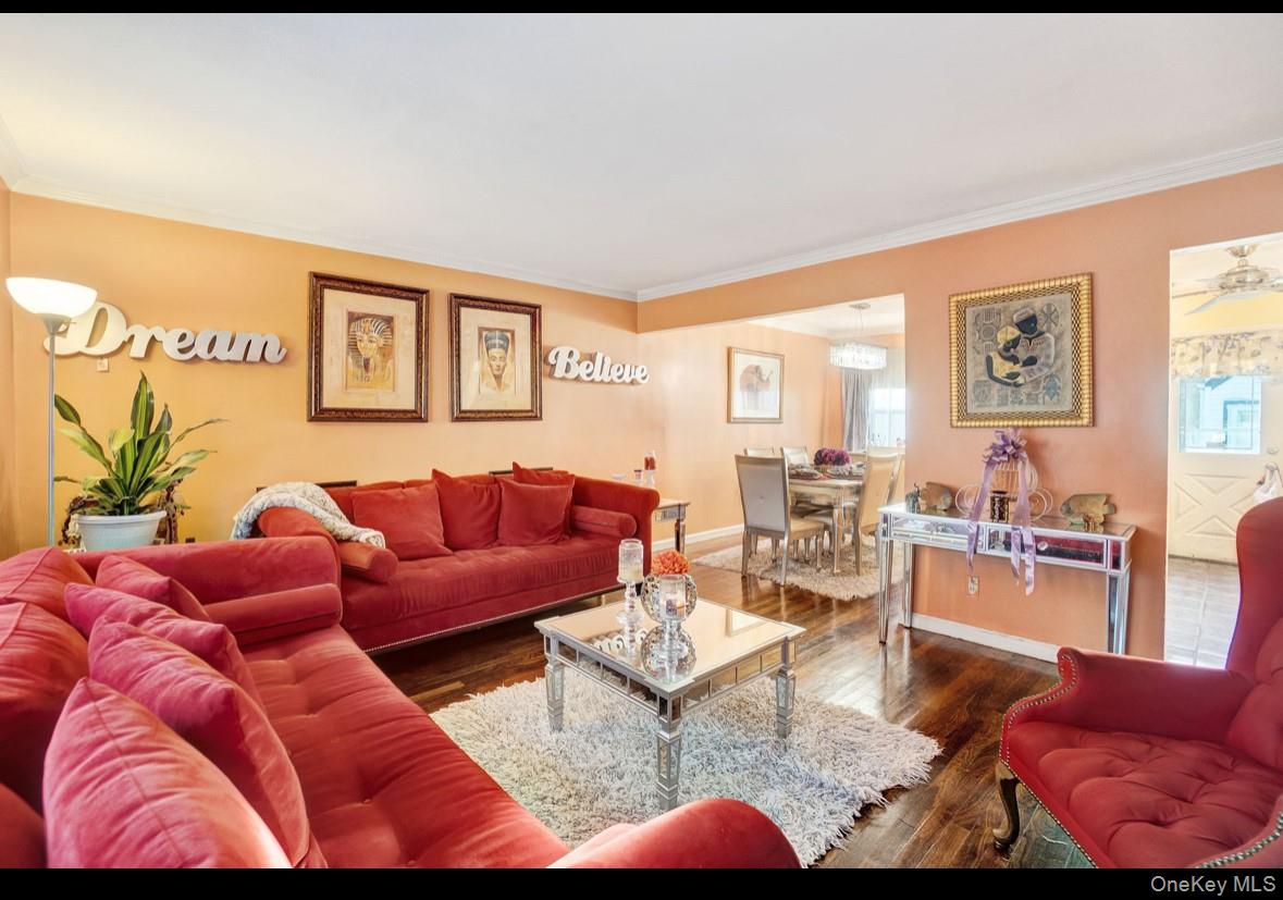 1024 Mahopac, West Hempstead, NY 11552