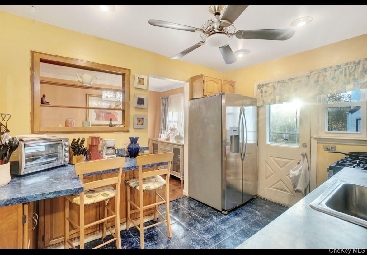 1024 Mahopac, West Hempstead, NY 11552