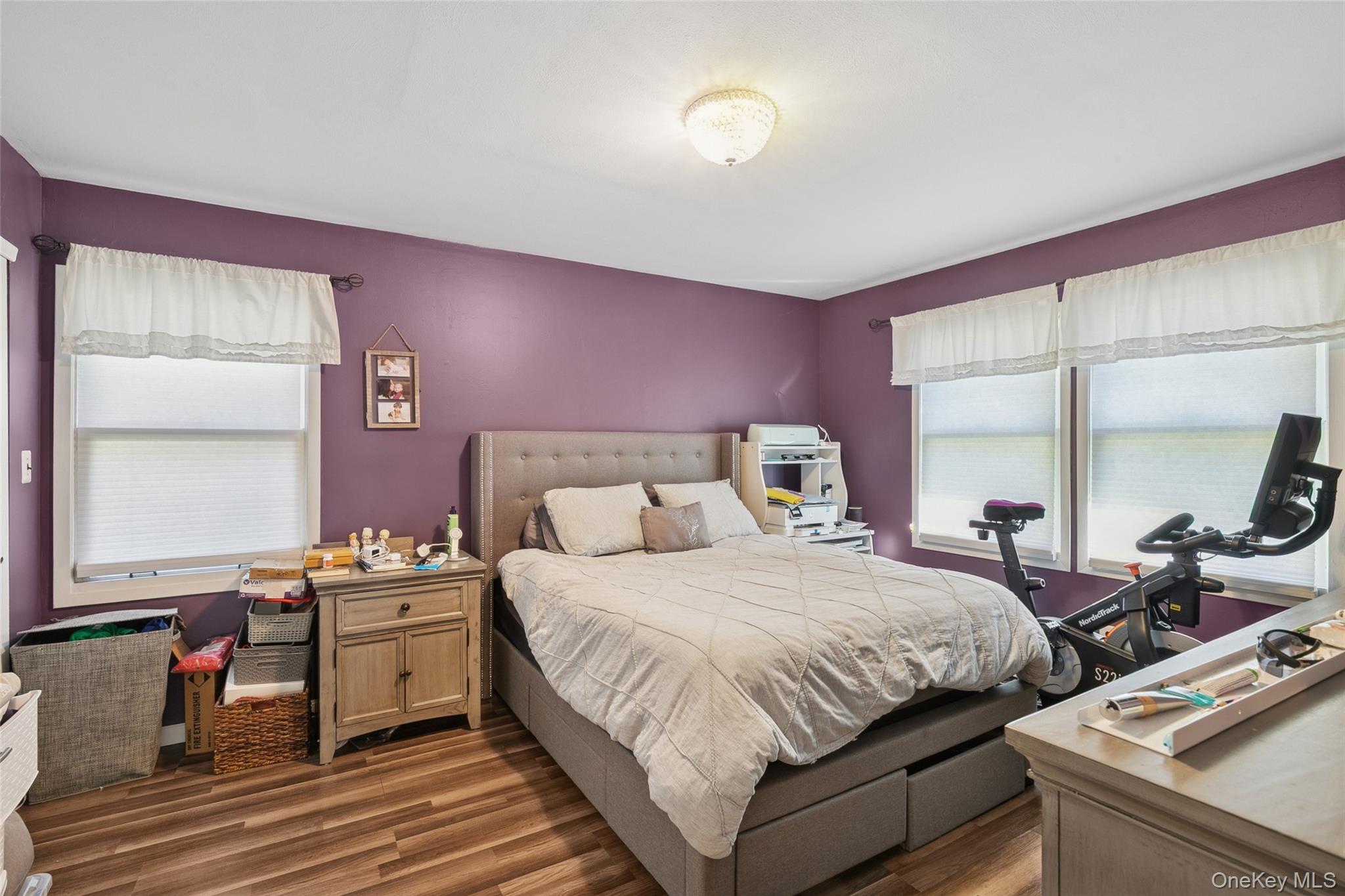 14-16 gamay Court, Commack, NY 11725