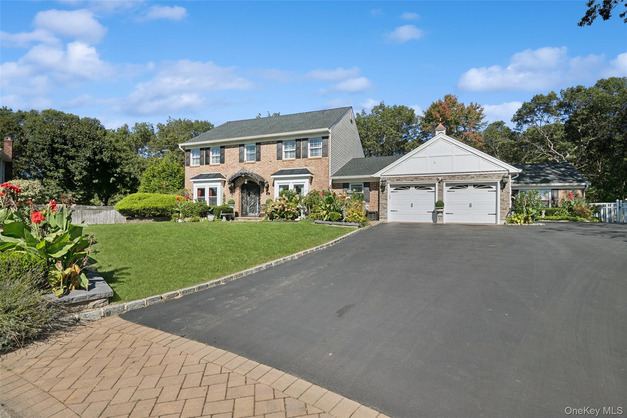 14-16 gamay Court, Commack, NY 11725