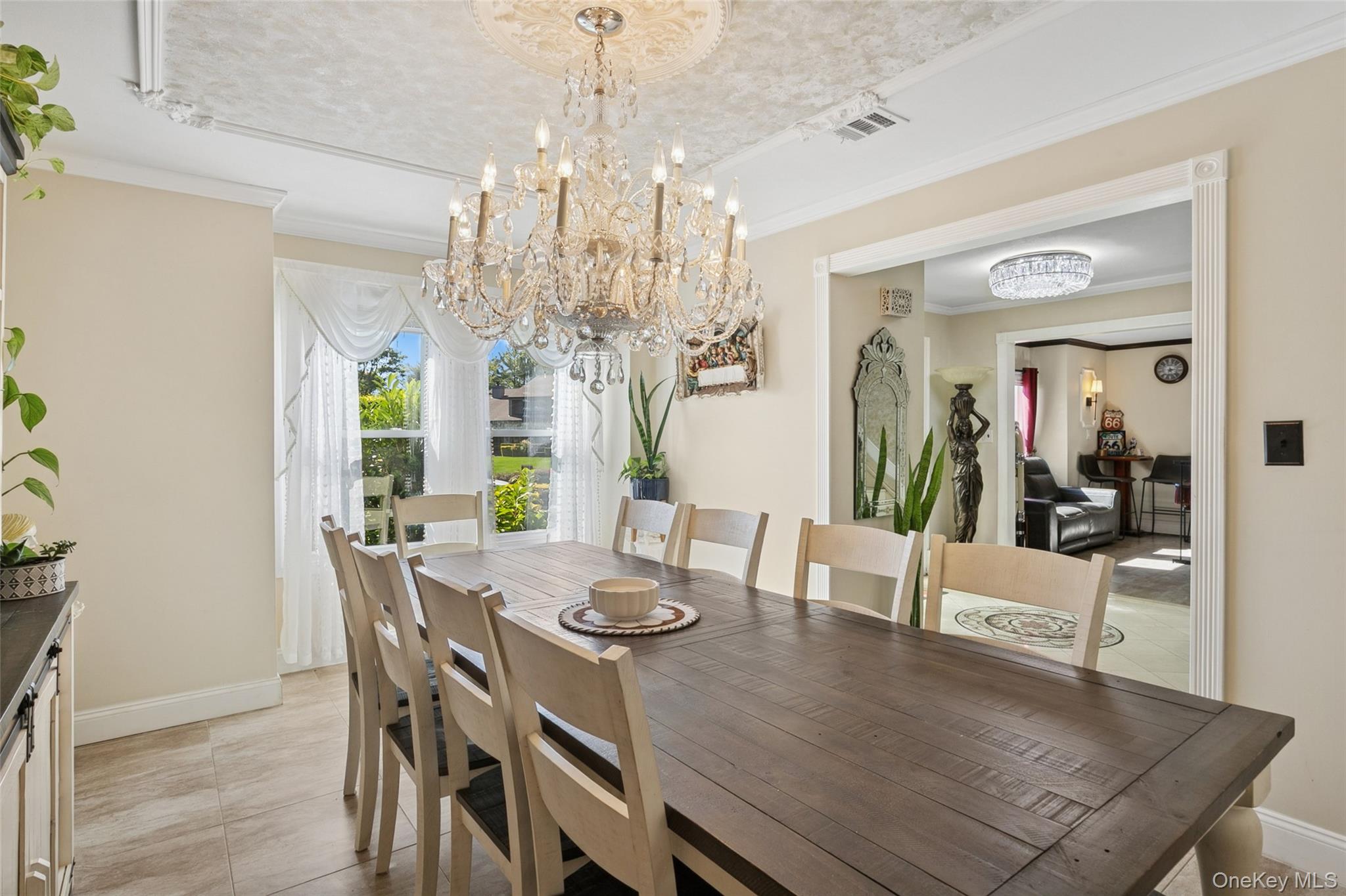 14-16 gamay Court, Commack, NY 11725