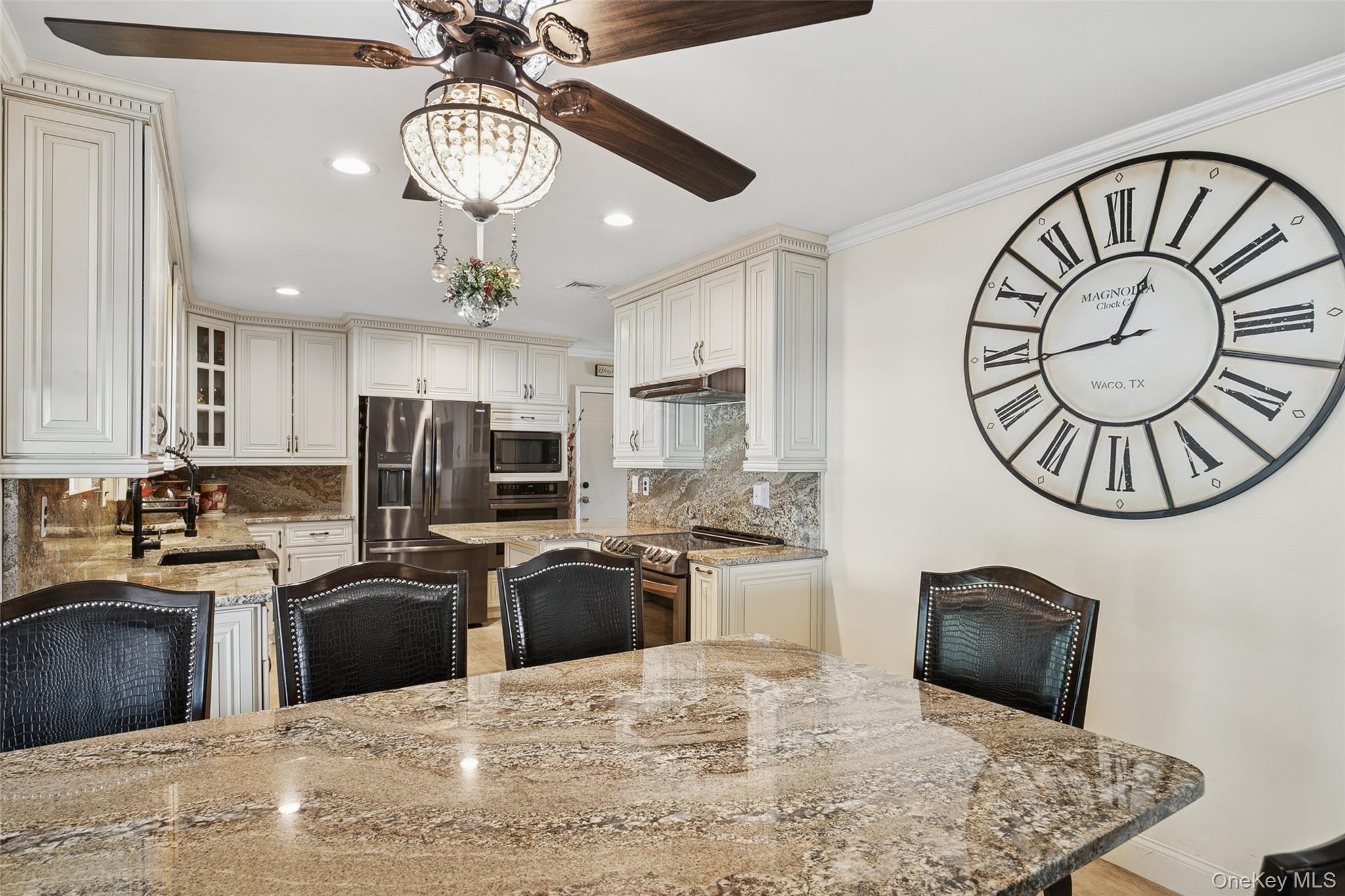 14-16 gamay Court, Commack, NY 11725