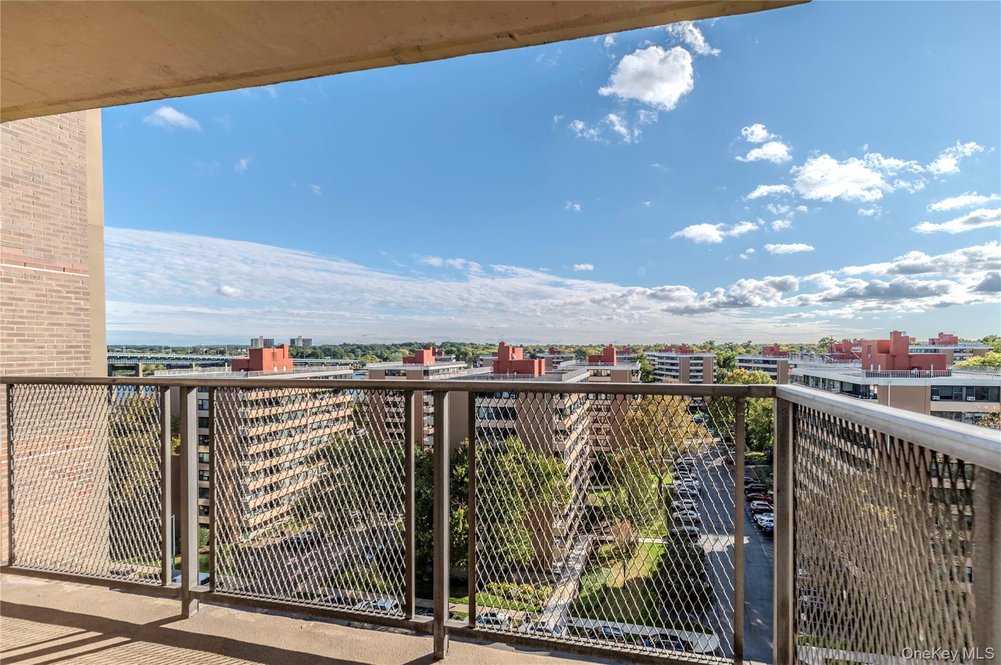 166-25 Powells Cove Boulevard # 10G, Whitestone, NY 11357