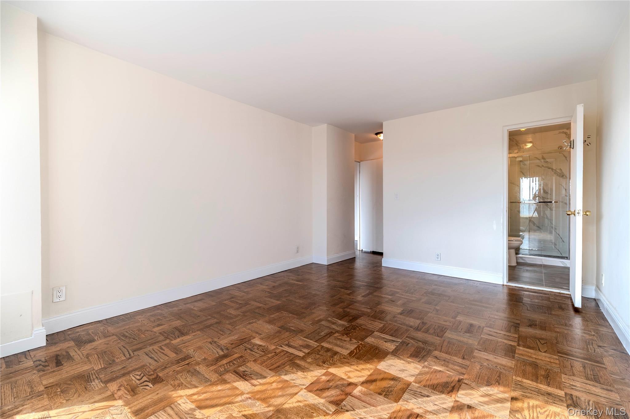 166-25 Powells Cove Boulevard # 10G, Whitestone, NY 11357