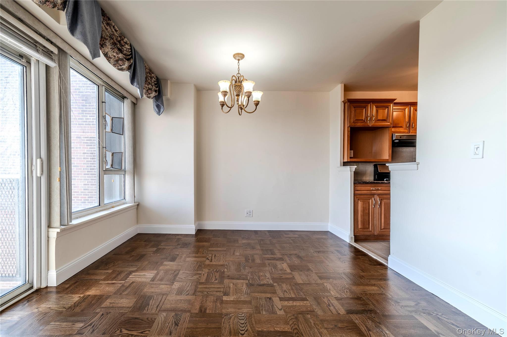 166-25 Powells Cove Boulevard # 10G, Whitestone, NY 11357