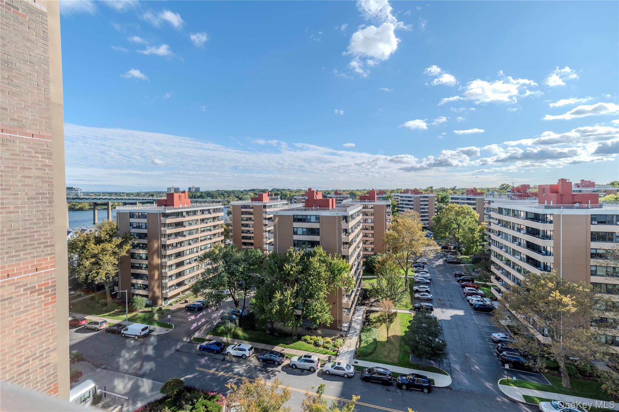 166-25 Powells Cove Boulevard # 10G, Whitestone, NY 11357