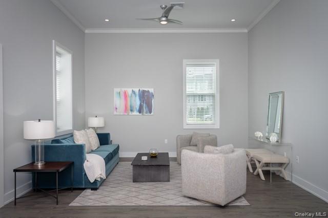 75 Circle Drive # 75-104, Central Islip, NY 11722