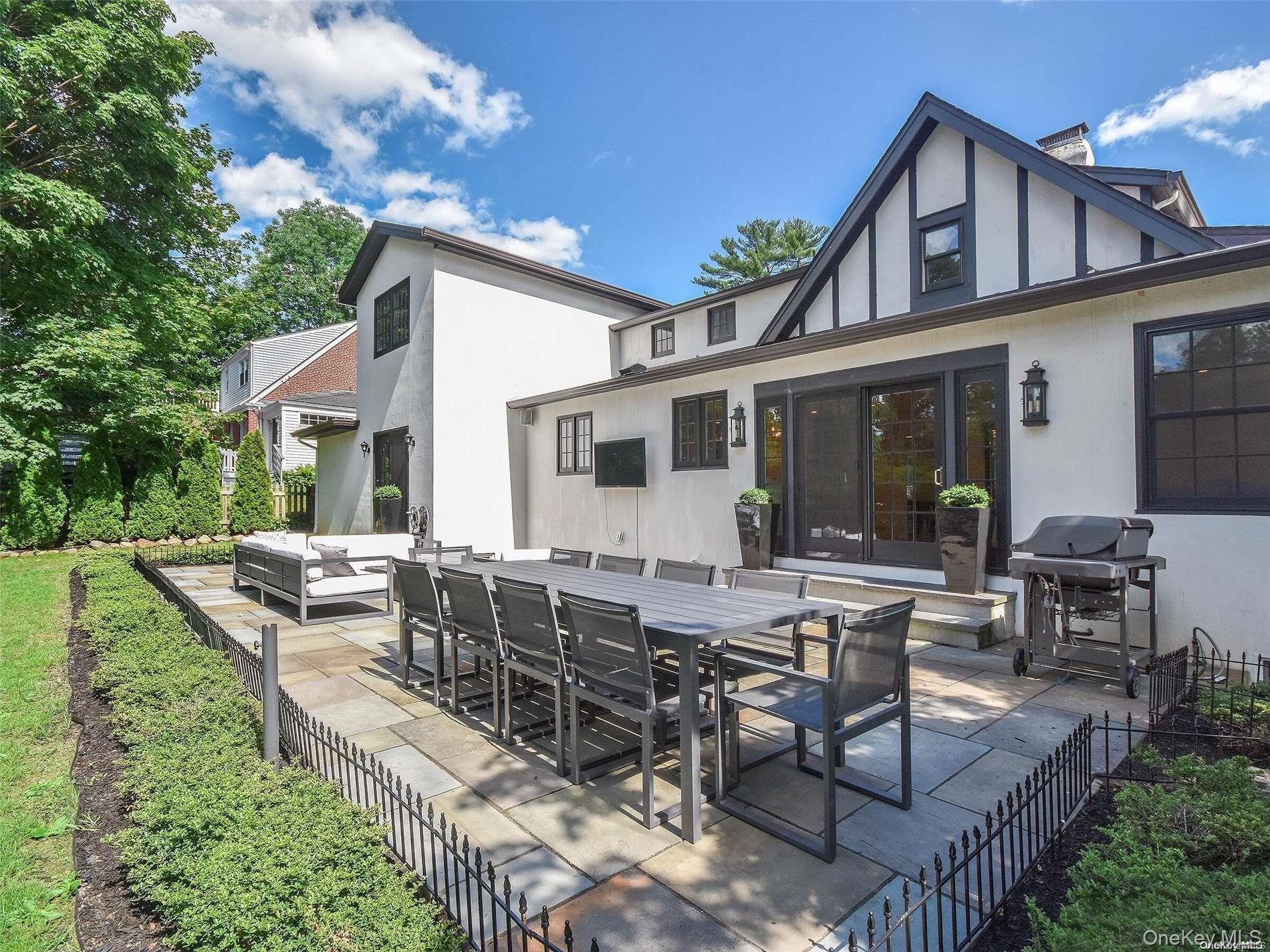 79 Reid Avenue # PORT WASHINGTON, Port Washington, NY 11050