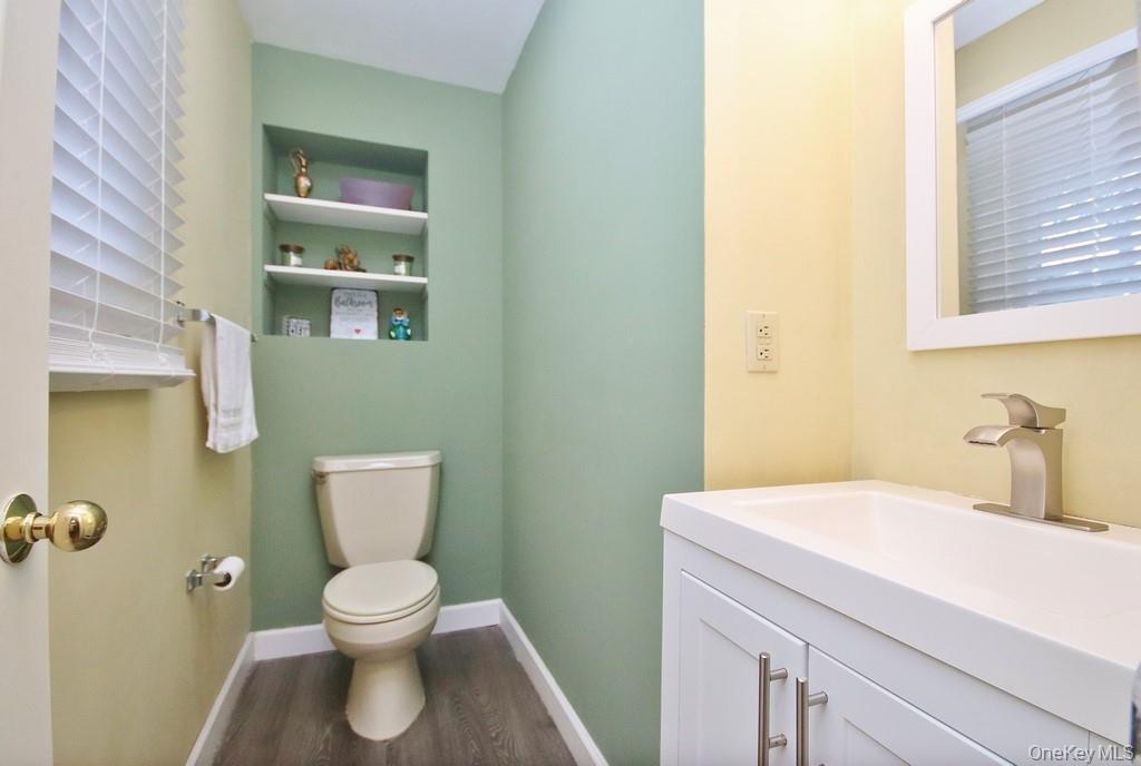 4 Ivy Place, Hartsdale, NY 10530