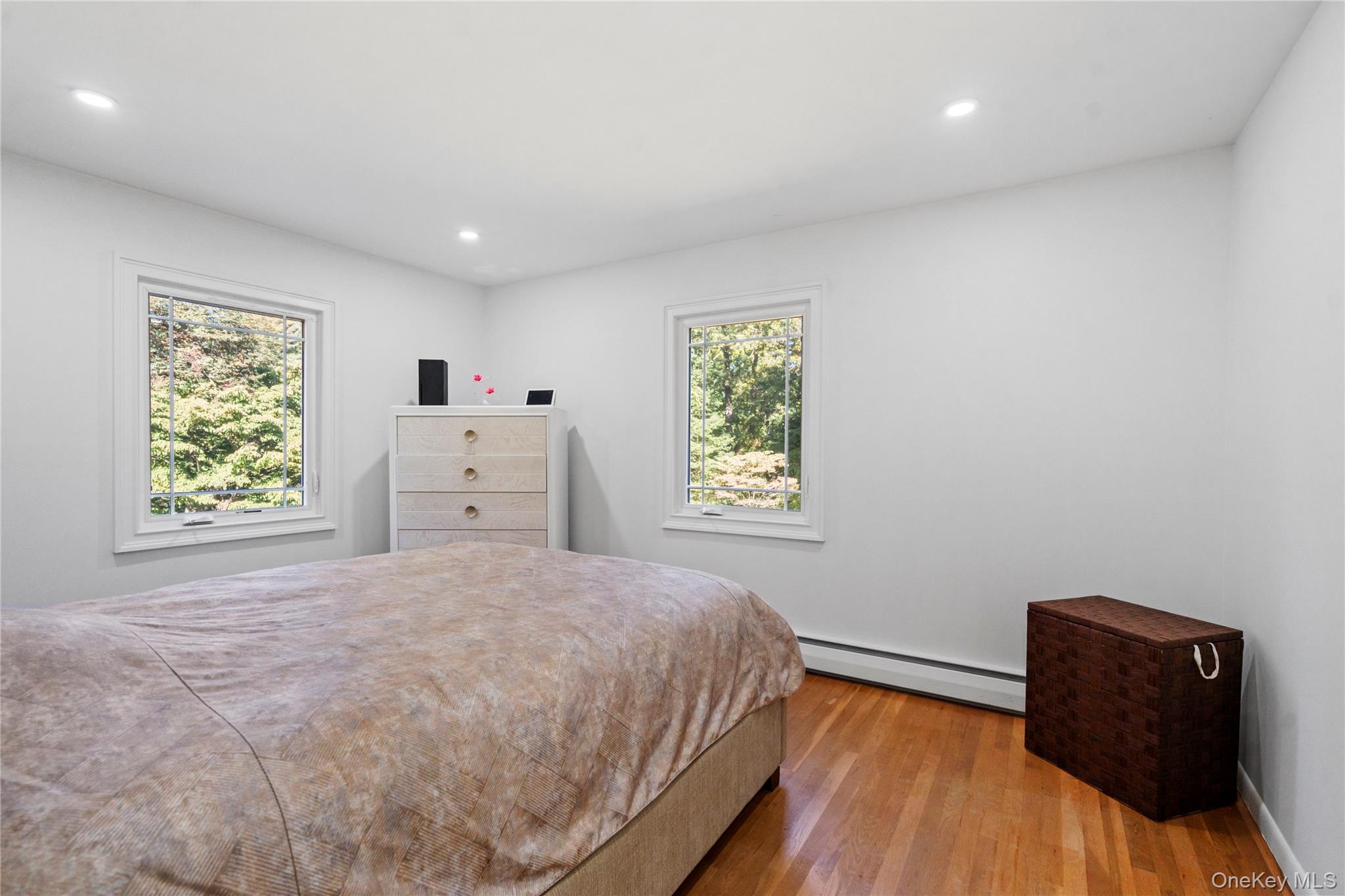 897 Ripley Lane, Muttontown, NY 11771