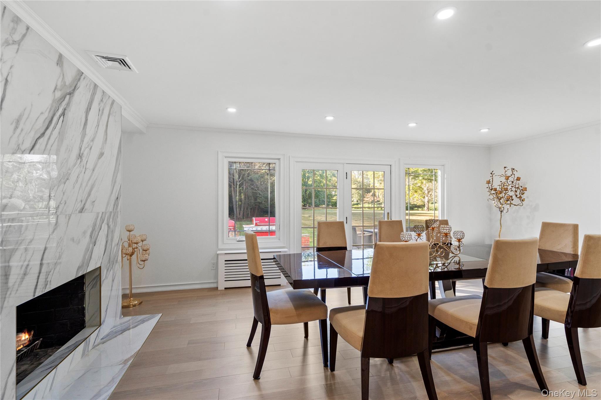 897 Ripley Lane, Muttontown, NY 11771