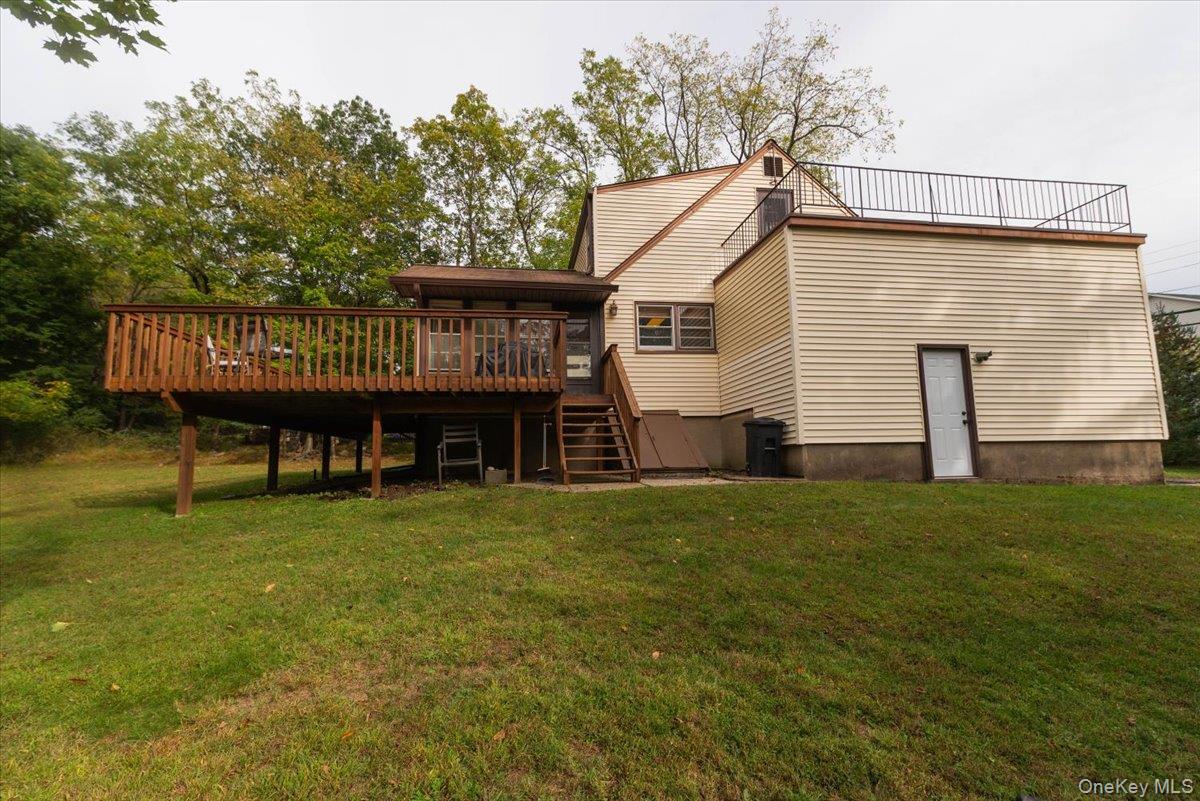 160 E Willow Tree Road, Spring Valley, NY 10977