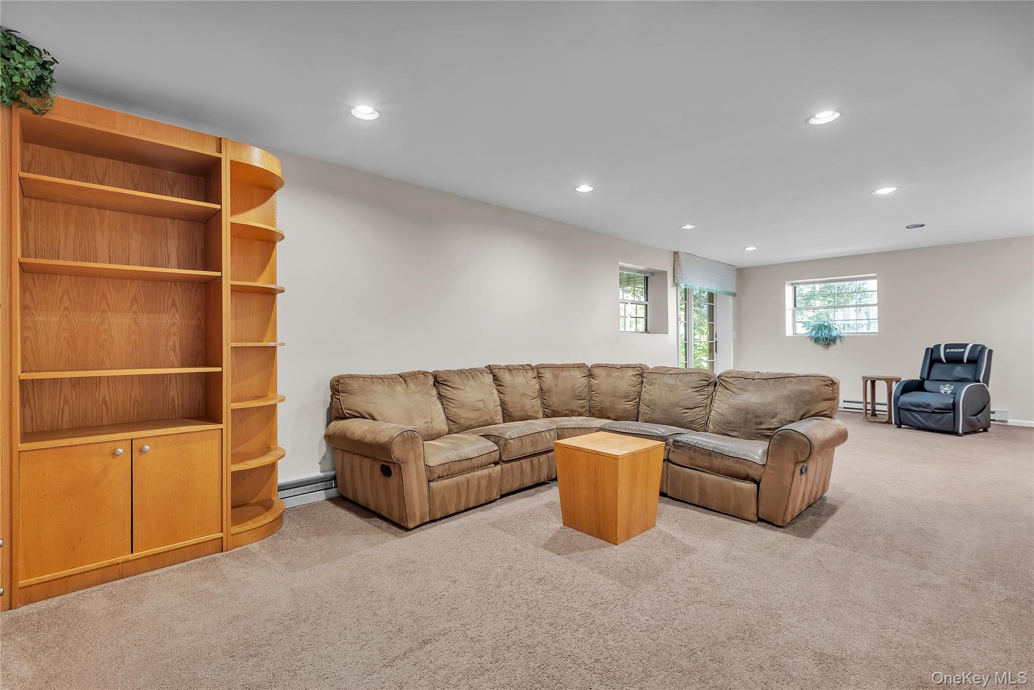 3154 Stoneleigh Court, Yorktown Heights, NY 10598