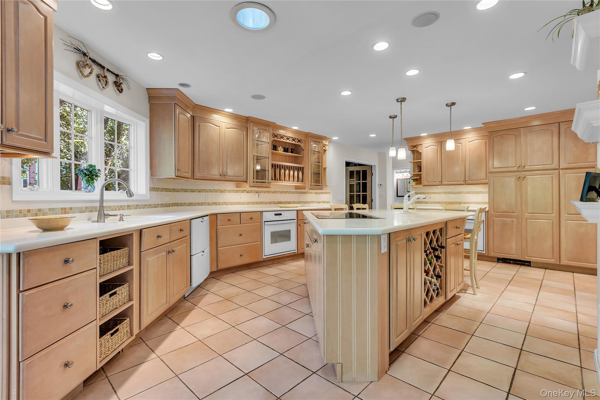 3154 Stoneleigh Court, Yorktown Heights, NY 10598