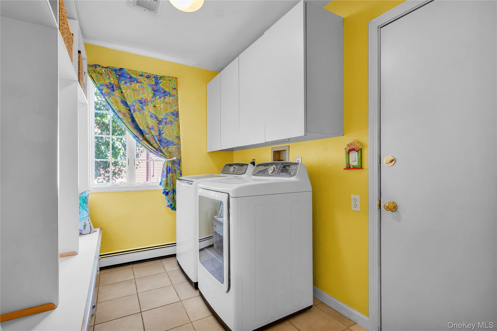 3154 Stoneleigh Court, Yorktown Heights, NY 10598