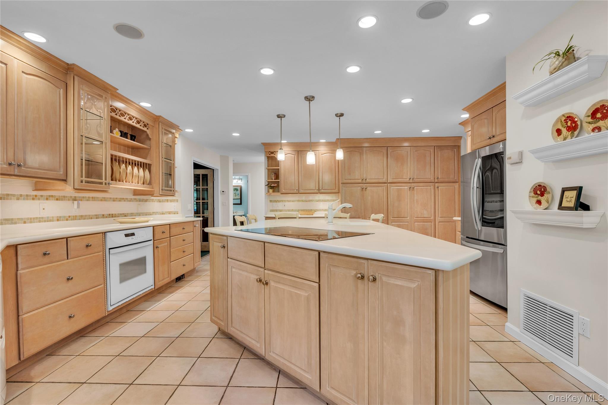 3154 Stoneleigh Court, Yorktown Heights, NY 10598