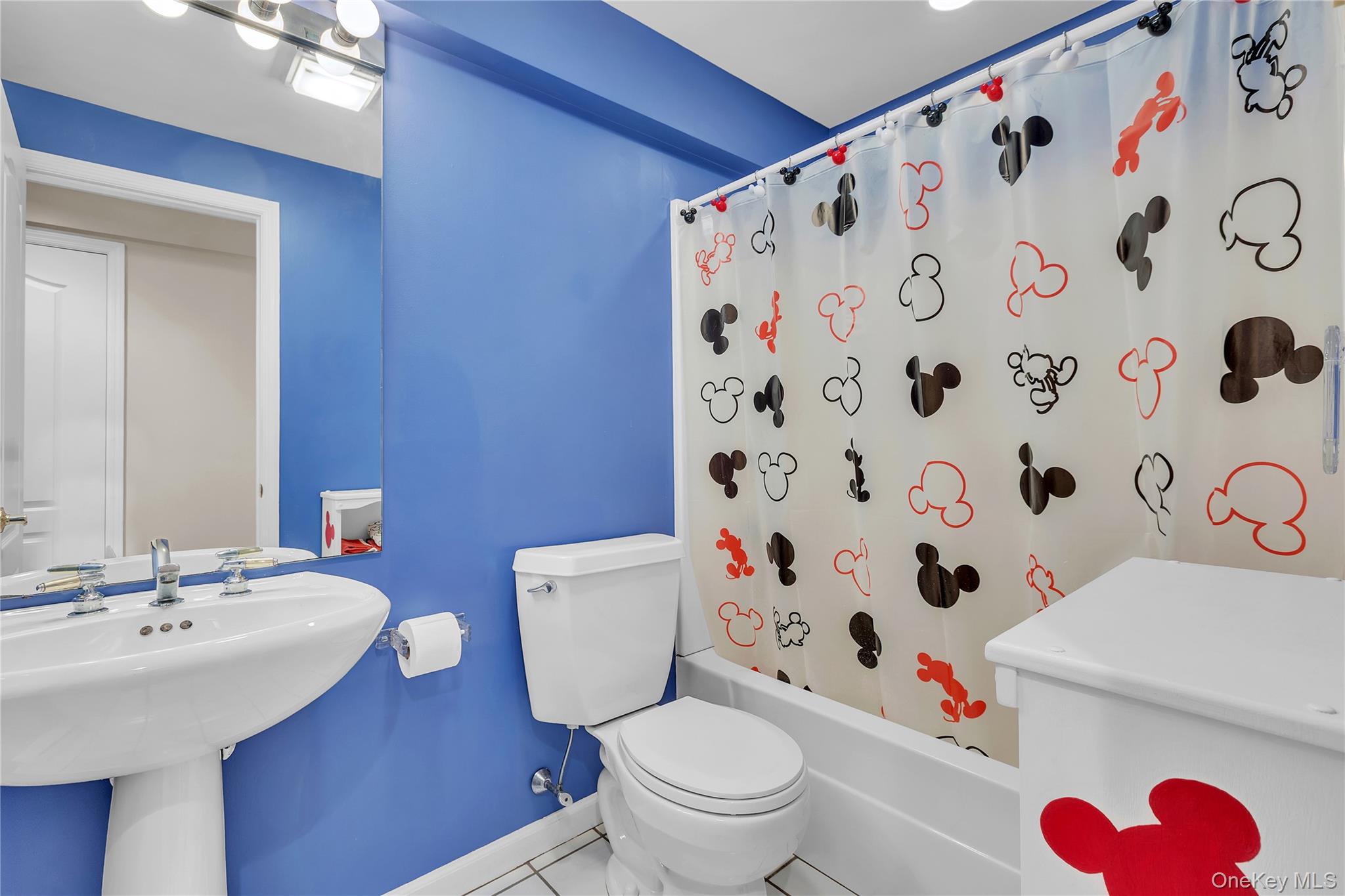 3154 Stoneleigh Court, Yorktown Heights, NY 10598