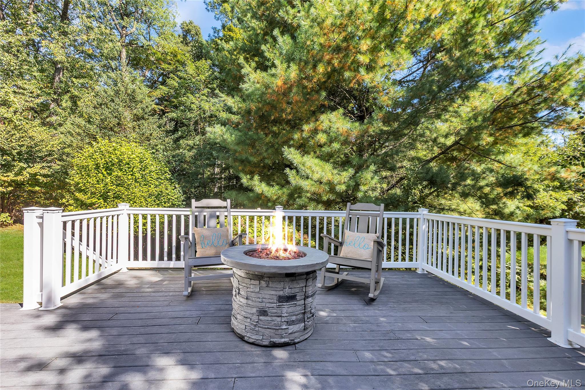 3154 Stoneleigh Court, Yorktown Heights, NY 10598