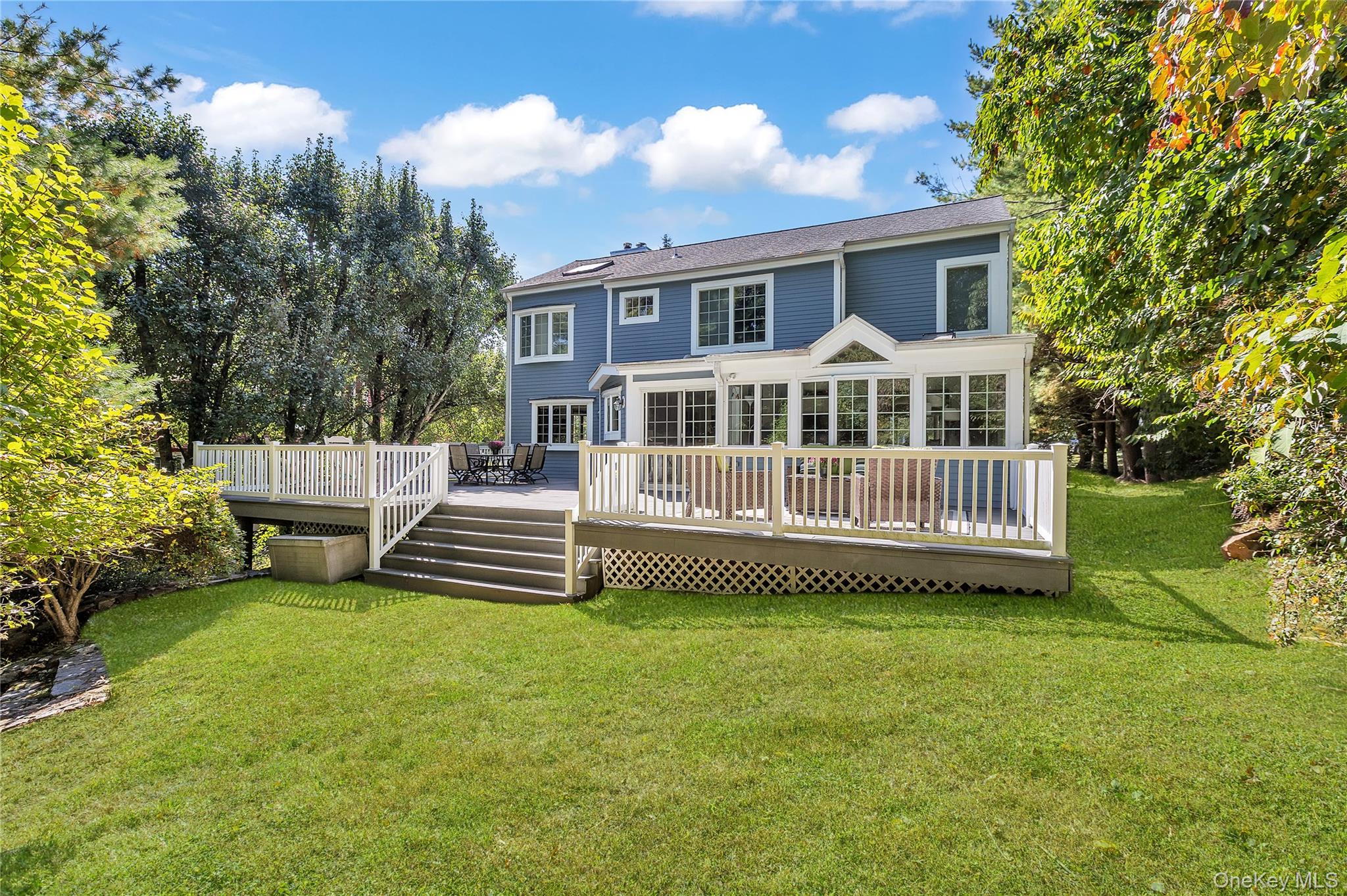 3154 Stoneleigh Court, Yorktown Heights, NY 10598