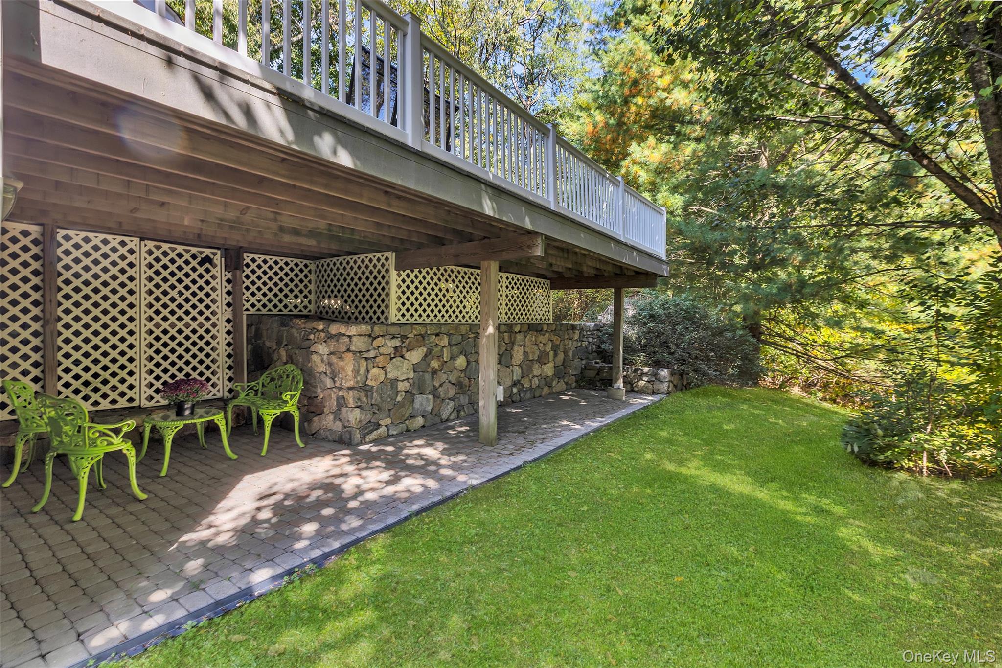 3154 Stoneleigh Court, Yorktown Heights, NY 10598