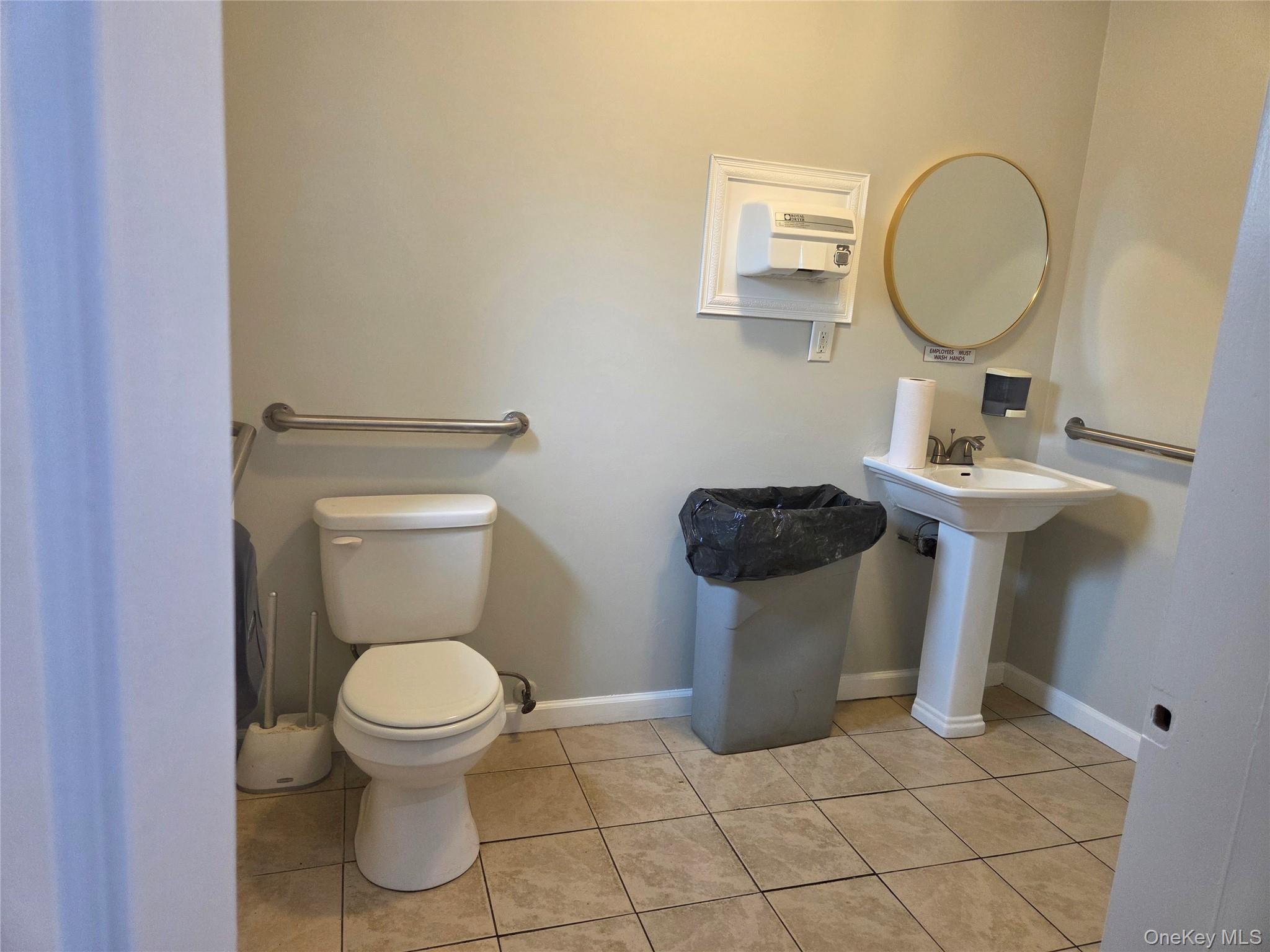 137 N Middletown Road, Pearl River, NY 10965