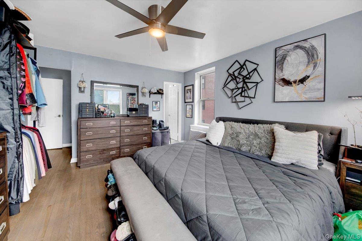 610 Waring # 4F, Bronx, NY 10467