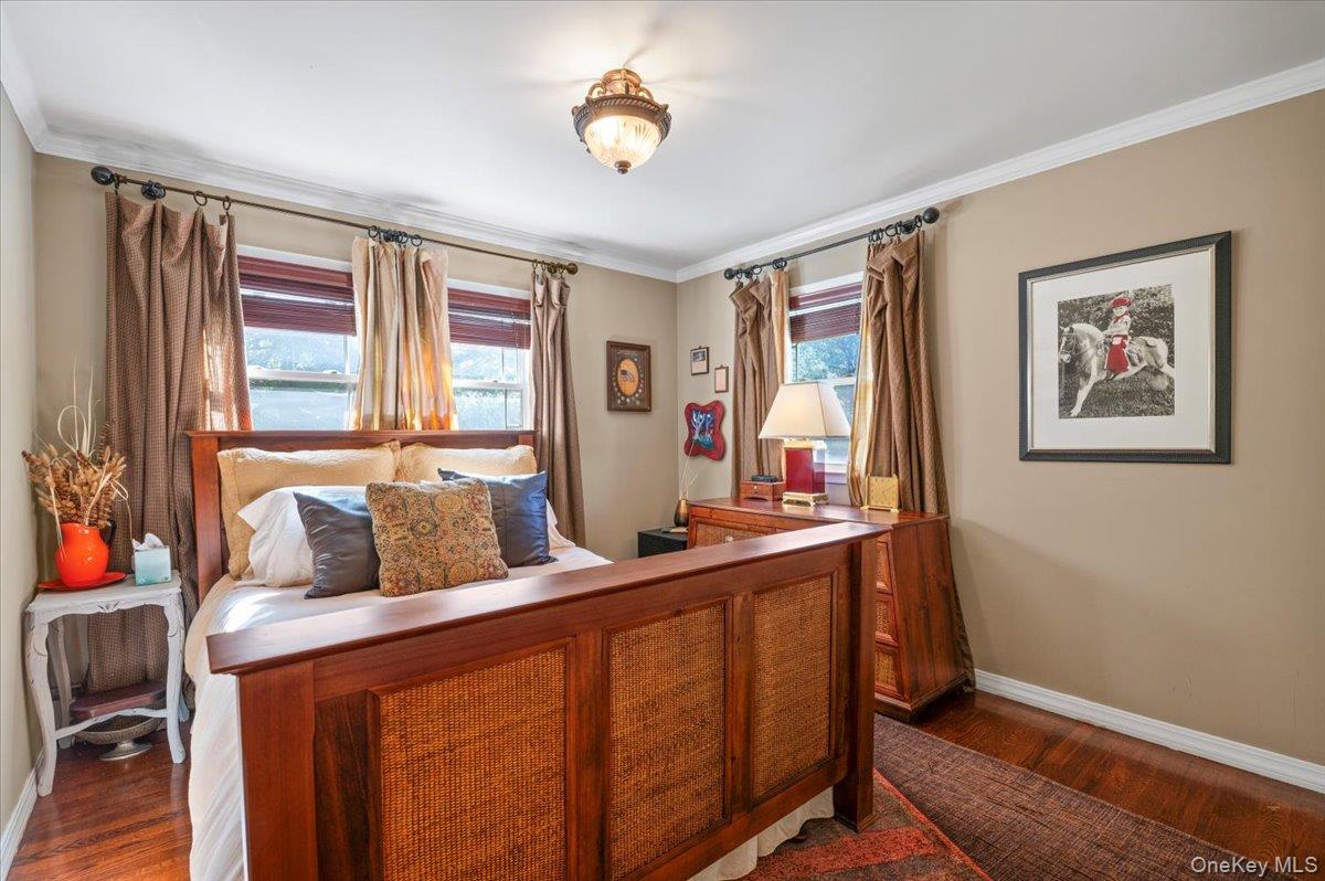 71 Cove Road, Huntington, NY 11743